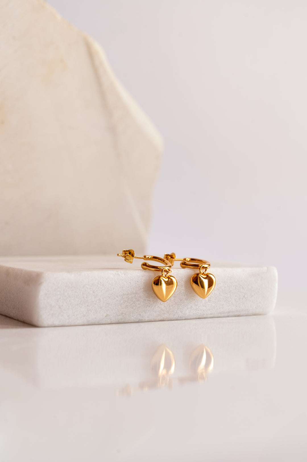 Albi Heart Earrings