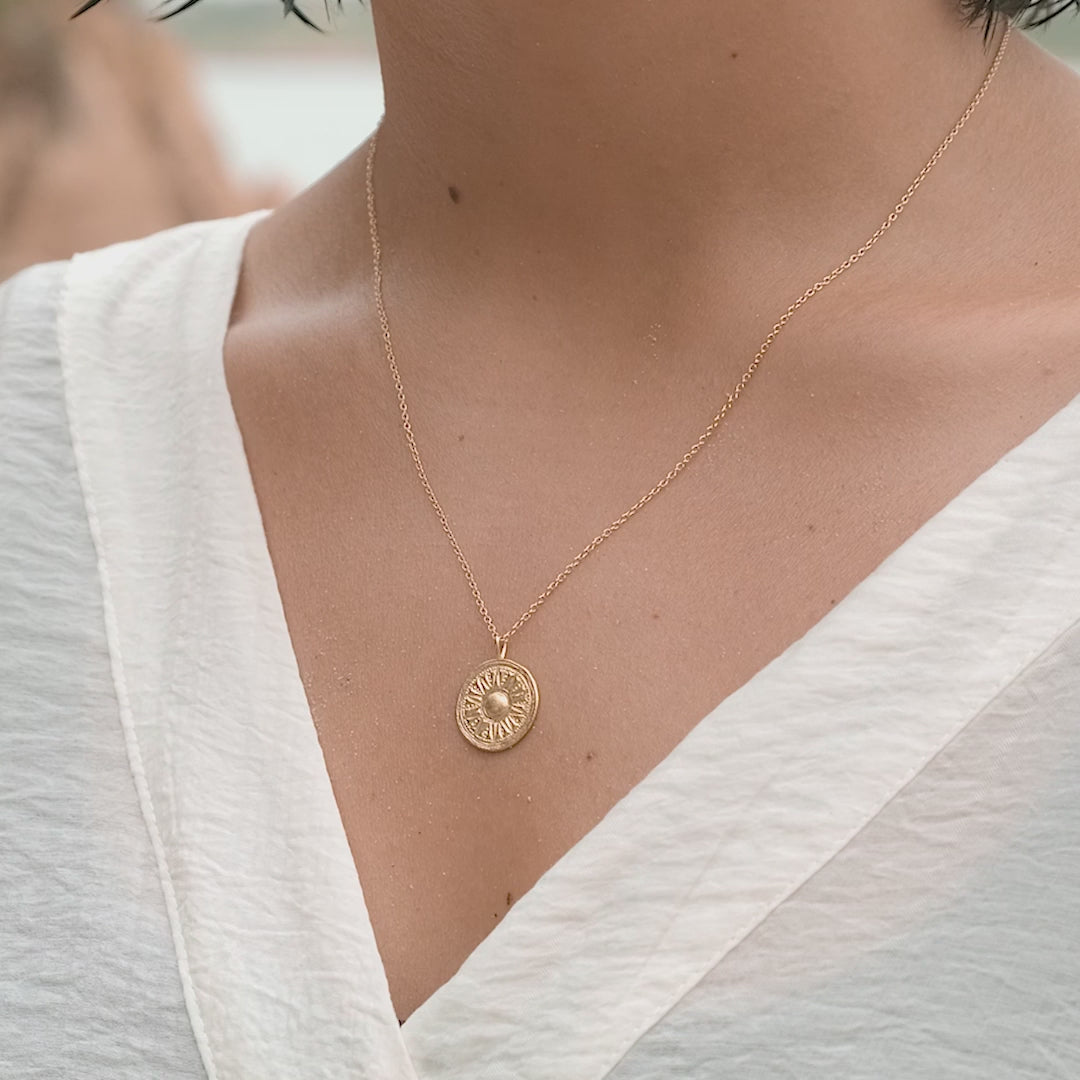 Zeni Necklace